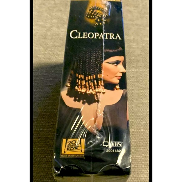 *3/$20* CLEOPATRA ELIZABETH TAYLOR, RICHARD BURTON & REX HARRISON. NEW. VHS. - Picture 3 of 4